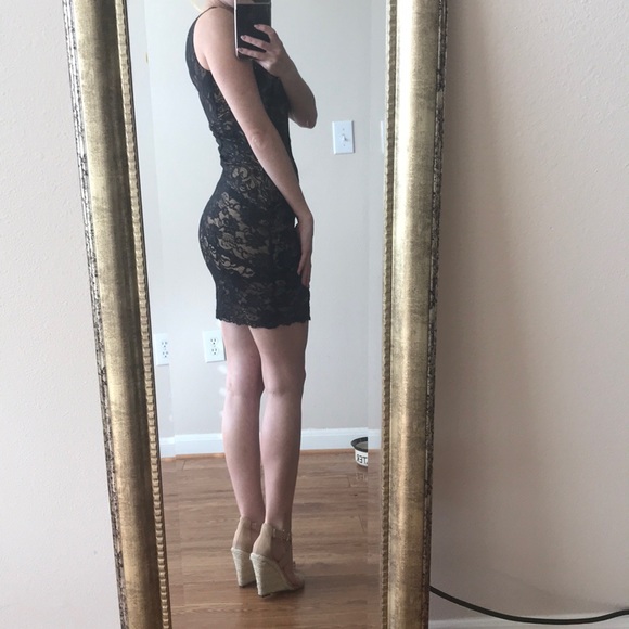 Black lace dress with cream underlay - Picture 2 of 6